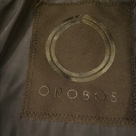 Orobo’s Long Women's Black Puffer Coat with Belted Waist. Size M. Navy/Black. - Picture 10 of 16